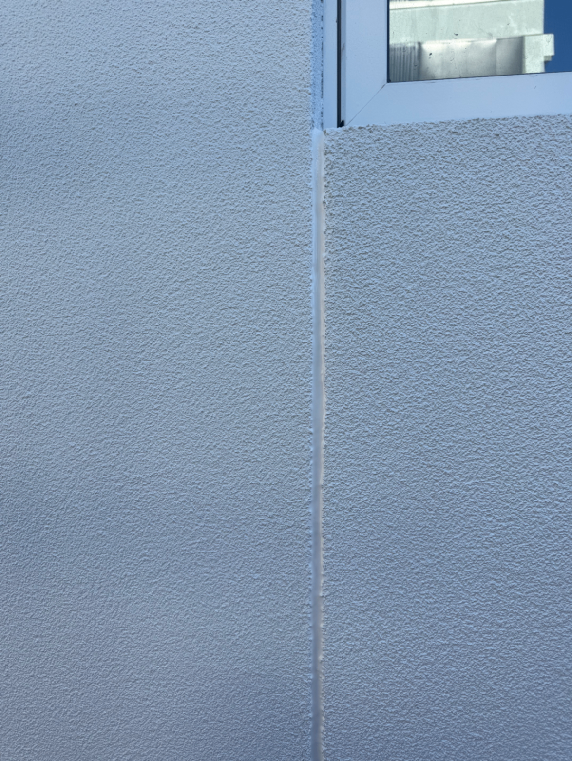 Expansion joints caulking work in Melbourne